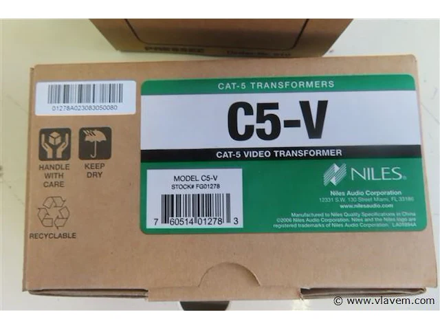 Niles cat-5 video transformer, 8 stuks - afbeelding 2 van  3