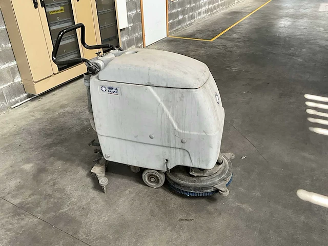 Nilfisk ba510s schrob-/zuigmachine - afbeelding 3 van  10
