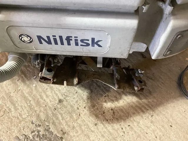 Nilfisk br1100s veegmachine - afbeelding 3 van  12