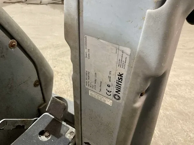 Nilfisk br1100s veegmachine - afbeelding 11 van  12