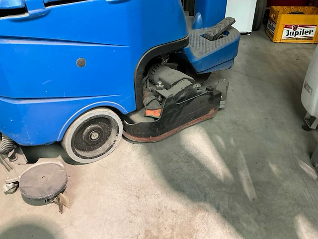 Nilfisk schrobzuigmachine r471c reiniging overig - afbeelding 6 van  17