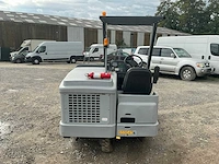 Nilfisk sw8000 zelfrijdende veegmachine - afbeelding 27 van  30