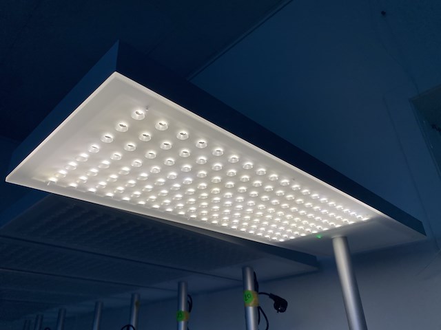 Nimbus staande lamp - afbeelding 3 van  5