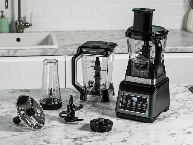 Ninja 3-in-1 keukenmachine en blender met 5 programma's - afbeelding 1 van  8