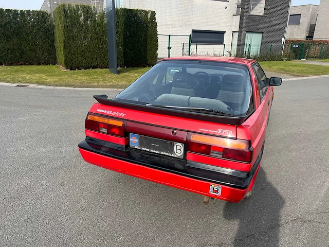 Nissan - 1990 - sunny - oltimer - personenauto - afbeelding 3 van  20