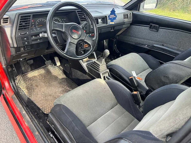 Nissan - 1990 - sunny - oltimer - personenauto - afbeelding 7 van  20