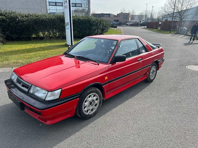 Nissan - 1990 - sunny - oltimer - personenauto - afbeelding 1 van  20