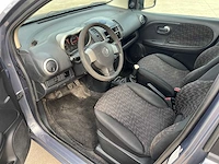 Nissan - 2007 - nota - personenauto - afbeelding 7 van  23