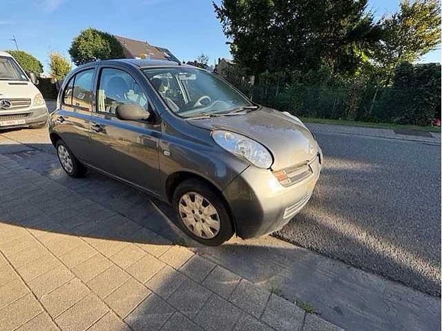 Nissan - micra - car - 2003 - afbeelding 7 van  13