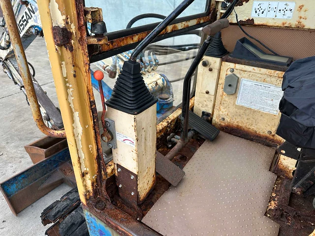 Nissan - minigraafmachine - afbeelding 15 van  29