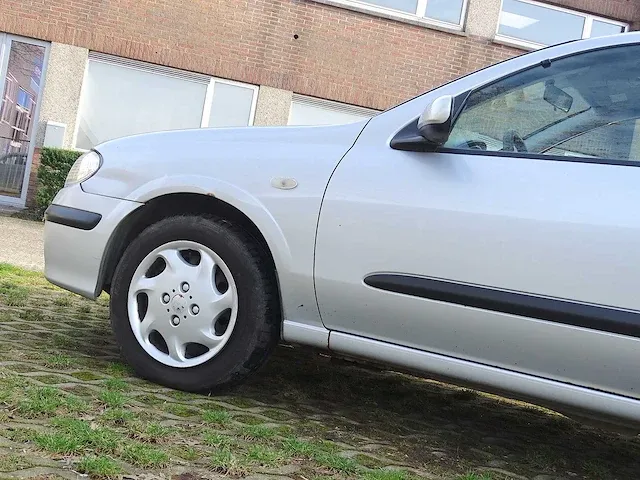 Nissan almera 1.5 - afbeelding 2 van  46