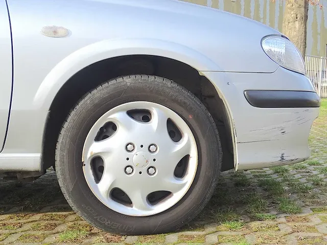 Nissan almera 1.5 - afbeelding 9 van  46
