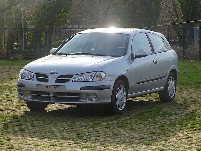 Nissan almera 1.5 - afbeelding 1 van  46