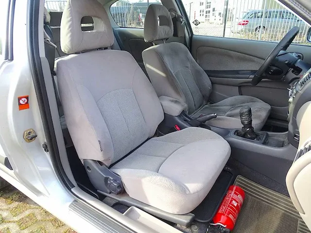 Nissan almera 1.5 - afbeelding 13 van  46