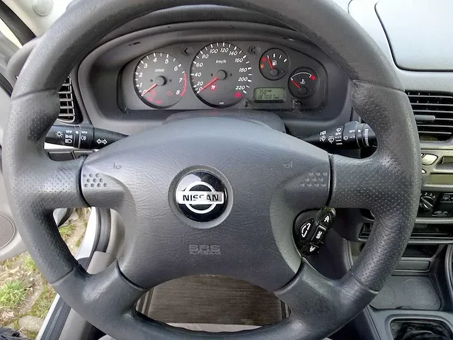 Nissan almera 1.5 - afbeelding 32 van  46