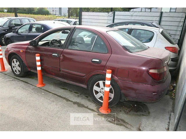 Nissan almera - afbeelding 4 van  6