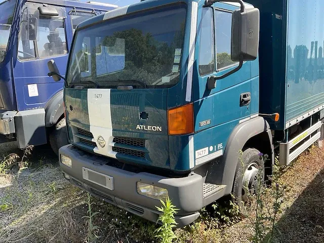 Nissan atleon vrachtwagen - afbeelding 9 van  16