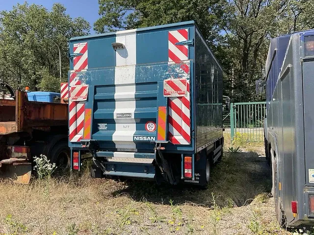 Nissan atleon vrachtwagen - afbeelding 14 van  16