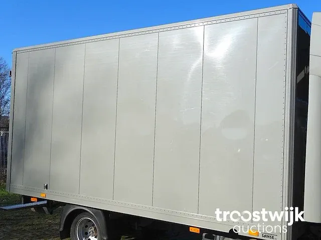 Nissan cabstar 3.0 turbodiesel - afbeelding 9 van  47