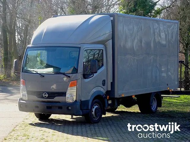 Nissan cabstar 3.0 turbodiesel - afbeelding 1 van  47