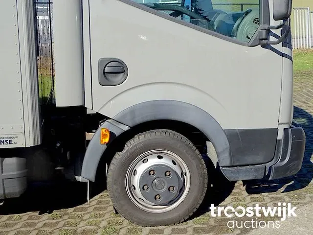 Nissan cabstar 3.0 turbodiesel - afbeelding 13 van  47