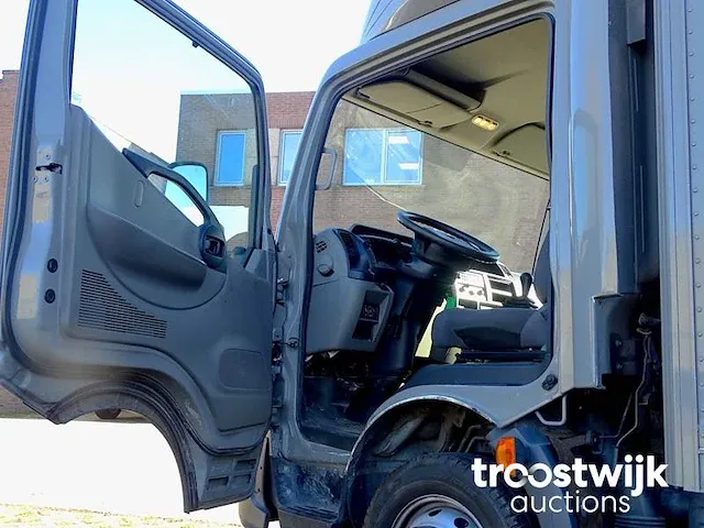 Nissan cabstar 3.0 turbodiesel - afbeelding 24 van  47
