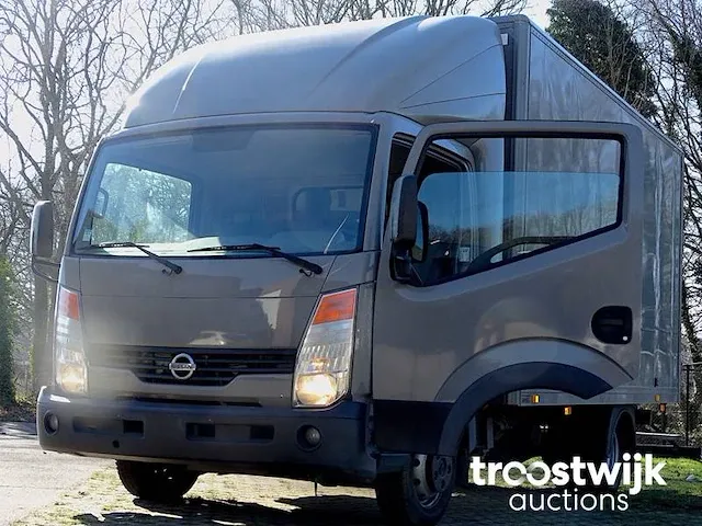Nissan cabstar 3.0 turbodiesel - afbeelding 38 van  47