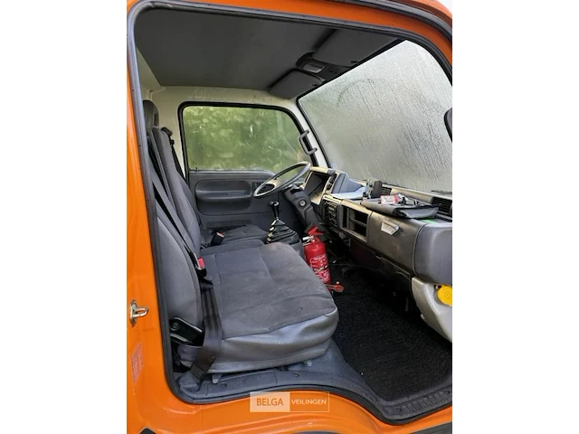 Nissan cabstar lichte vrachtwagen, met hoogtewerker - afbeelding 10 van  19