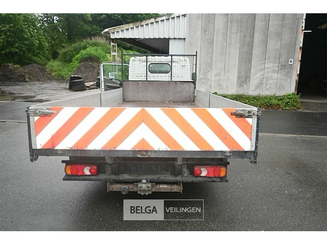 Nissan cabstar lichte vrachtwagen - afbeelding 14 van  23