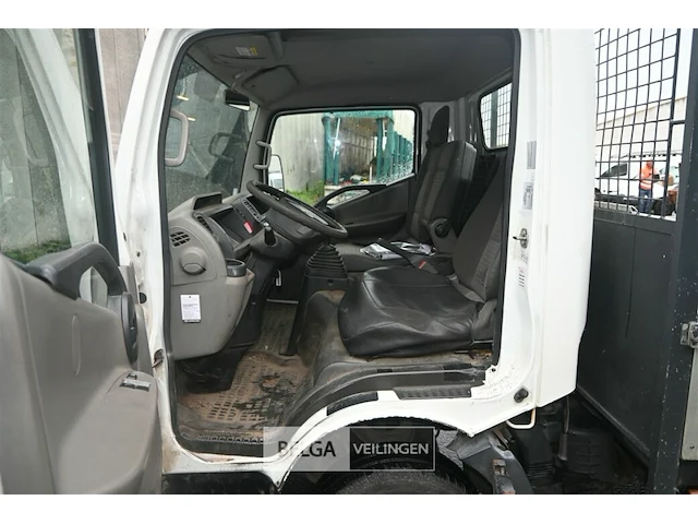 Nissan cabstar lichte vrachtwagen - afbeelding 19 van  23