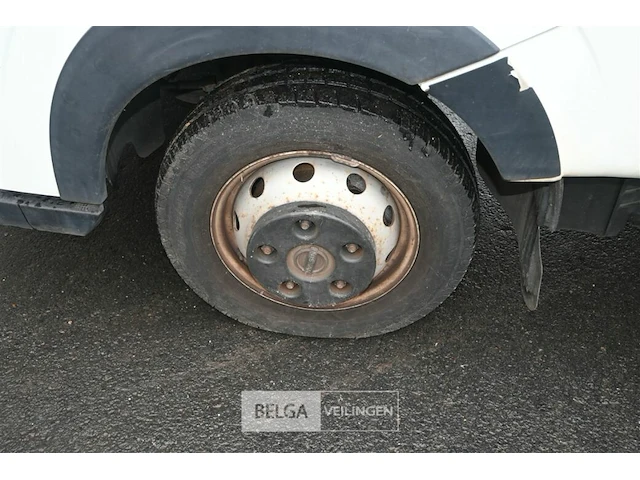 Nissan cabstar lichte vrachtwagen - afbeelding 19 van  24