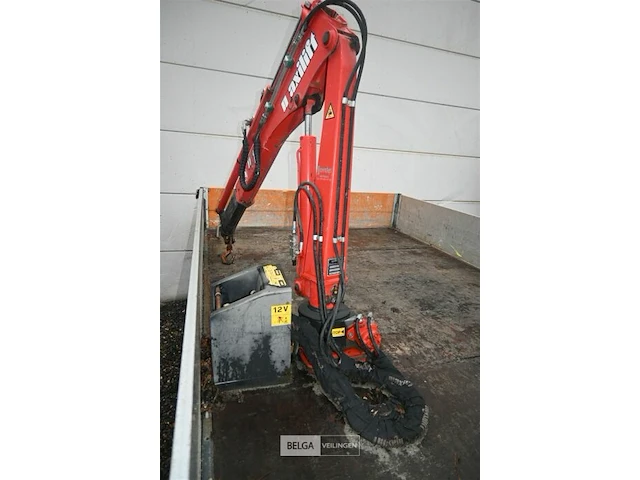Nissan cabstar met maxilift laadkraan - afbeelding 9 van  22