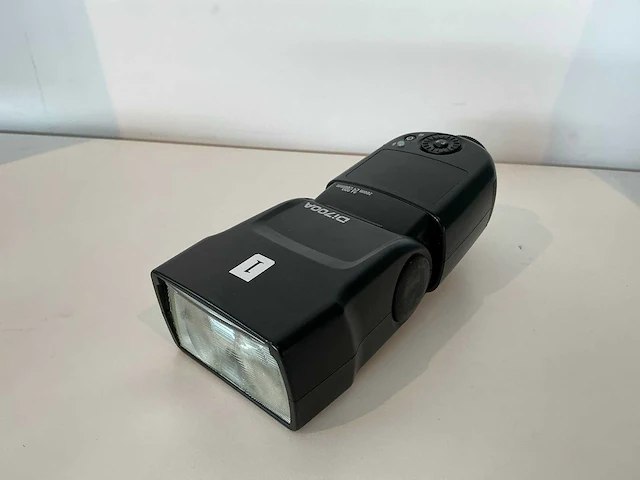 Nissan di700a reportageflitser - afbeelding 2 van  7