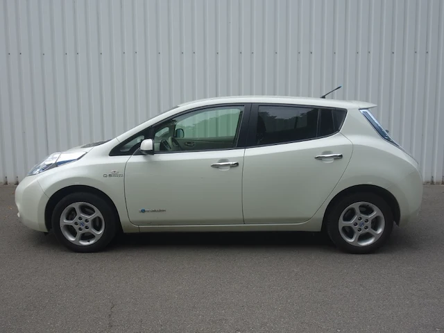 Nissan leaf - afbeelding 1 van  15
