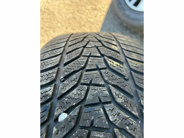 Nissan navara wiel (8x) - afbeelding 17 van  18