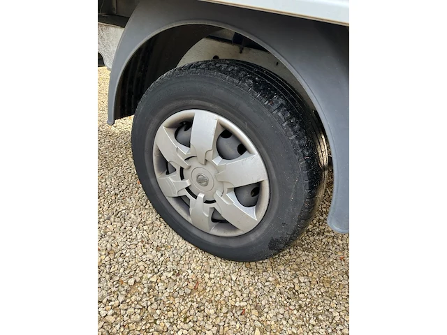Nissan nv400 box - afbeelding 12 van  32