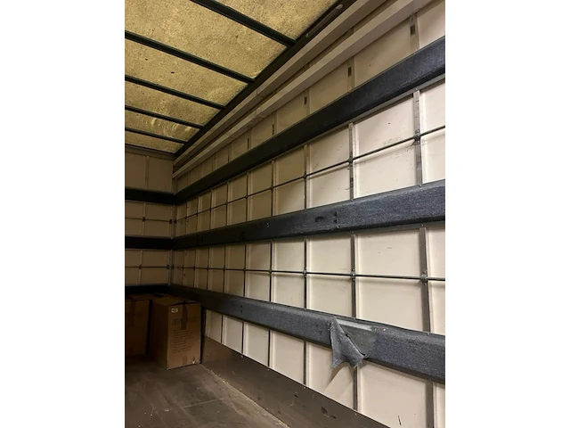 Nissan nv400 box - afbeelding 18 van  32