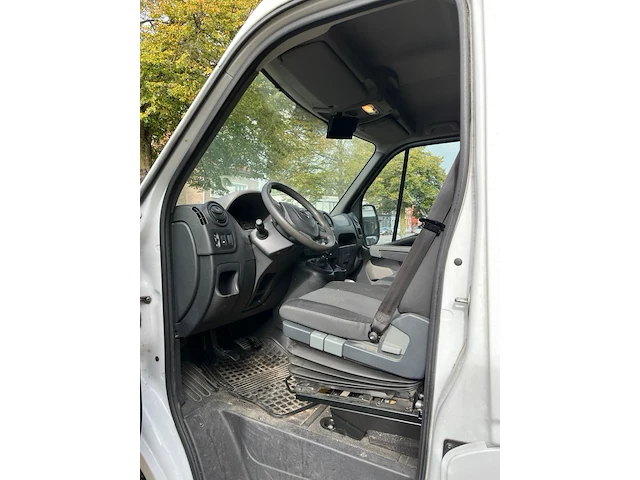 Nissan nv400 box - afbeelding 28 van  32