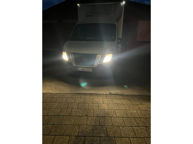 Nissan nv400 box - afbeelding 8 van  32