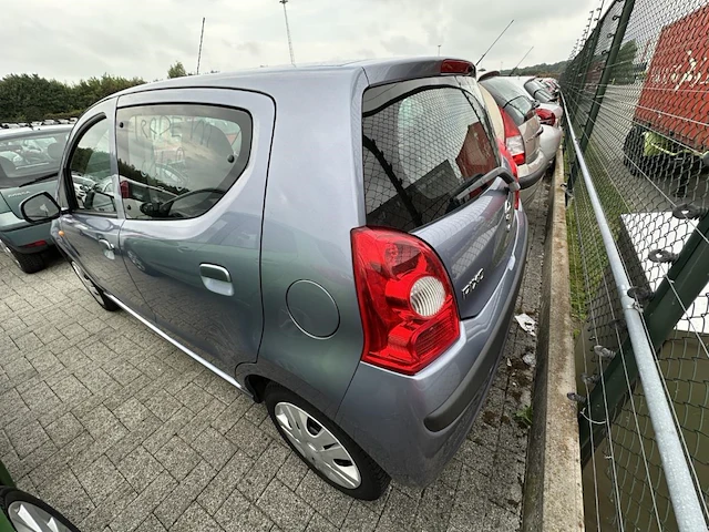 Nissan pixo, 2010 - afbeelding 12 van  17