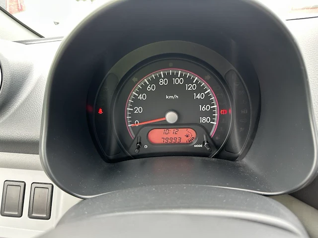 Nissan pixo, 2010 - afbeelding 15 van  17