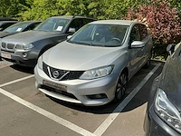 Nissan pulsar personenauto