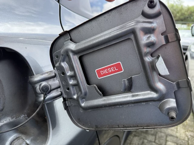 Nissan qashqai 1.5 dci 2wd urban edition+18'' dpf 110, 2013 - afbeelding 14 van  25