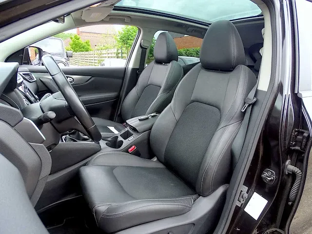 Nissan qashqai dig-t automatic - afbeelding 26 van  53