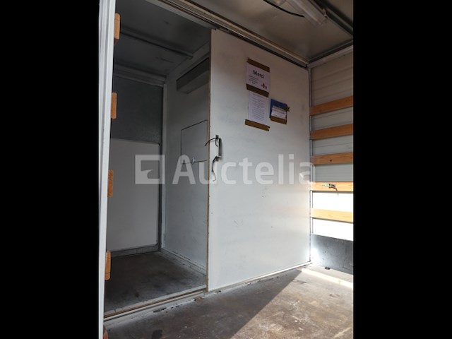 Nissan trade 3.0 (1996-44.049 km-vin:vwake0553s745309) - afbeelding 3 van  27