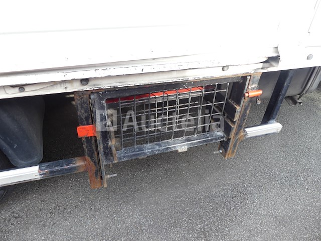 Nissan trade 3.0 (1996-44.049 km-vin:vwake0553s745309) - afbeelding 17 van  27