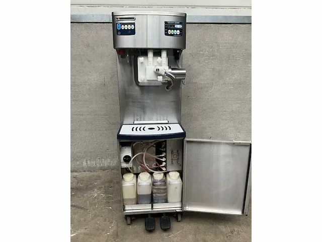 Nissei na 3344 ijsmachine - afbeelding 5 van  9