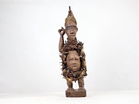 Nkondi voodoo beeld