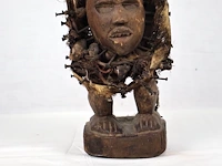 Nkondi voodoo beeld - afbeelding 4 van  8