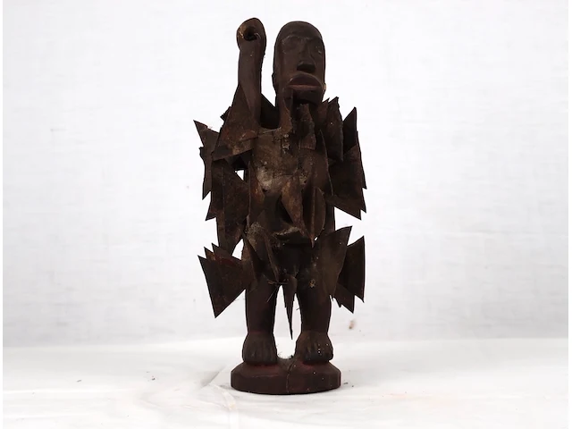 Nkondi voodoo beeld - afbeelding 1 van  9